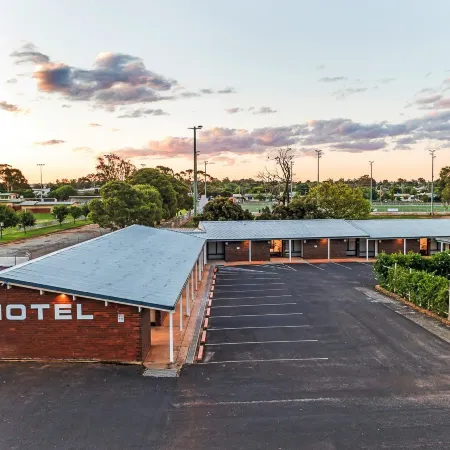 Parkview Motor Inn