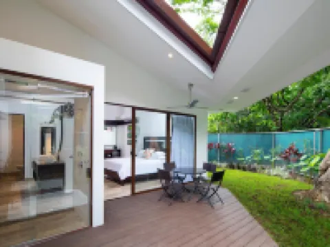 Pumilio Mountain & Ocean Hotel Hoteles en Jacó