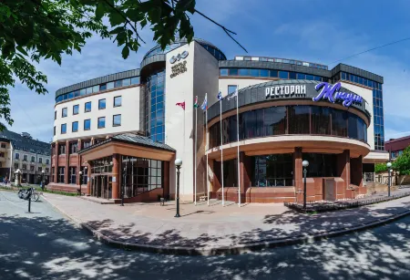 Президент Отель