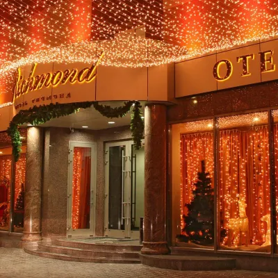 Richmond Hotel Hotels near Sverdlovskiy Oblastnoy Krayevedcheskiy Muzey