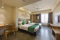 Floressa Randa, Porur - balcone