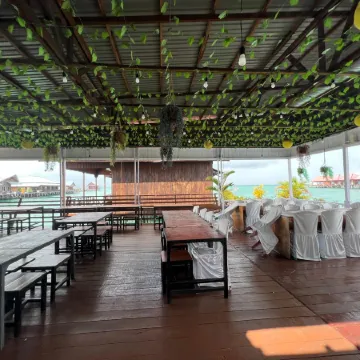 Derawan Fisheries Cottage