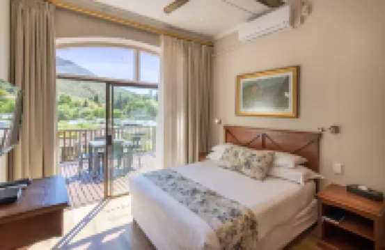 Avalon Springs Hotel