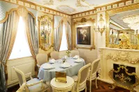 Turgenev Hotel - breakfast