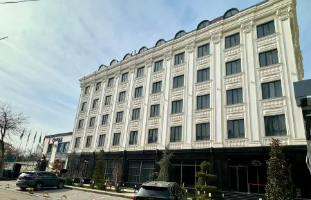 Bentley Hotel Tashkent Отели рядом с достопримечательностью «Masjid Xayr»