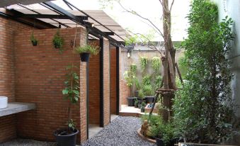 UdonBackpackers Beds and Cafe