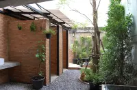 UdonBackpackers Beds and Cafe Hotels in 