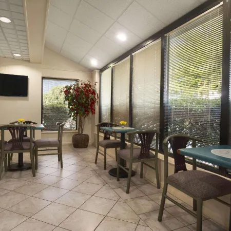 Days Inn by Wyndham Clarksville North