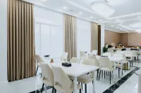 Bon Hotel Bishkek Hotel in zona Taatan