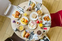 ACE Hôtel Vendée Sainte-Hermine - petit déjeuner
