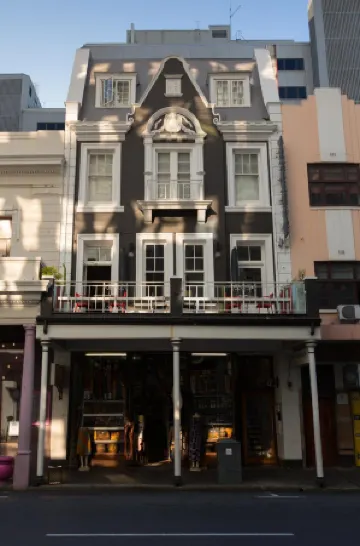 長腿老爹藝術酒店