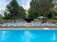 Logis Hôtel & Bien Être Château de La Barge - プール