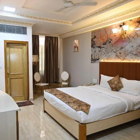 Hotel Galaxy Grand