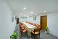 Enrise by Sayaji Vadodara - navetta aeroportuale