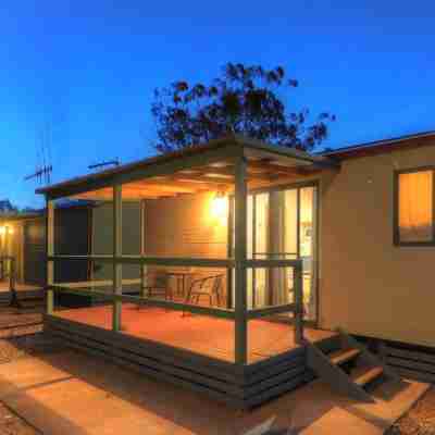 Cobar Caravan Park Hotel Exterior