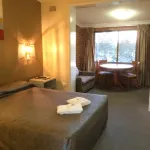Riverview Motor Inn - Pools