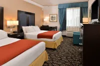 Holiday Inn Express & Suites Tacoma South - Lakewood Hotels in DuPont