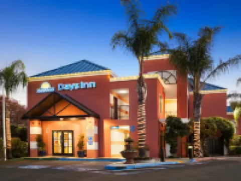 Days Inn by Wyndham Concord Hotels in Concord