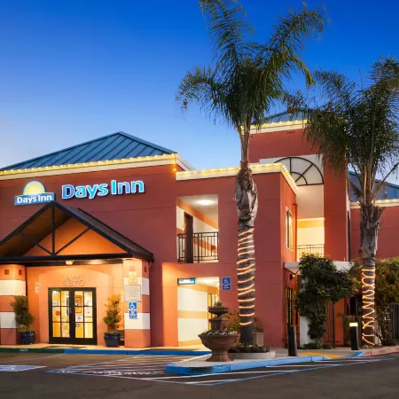 Days Inn by Wyndham Concord