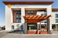 La Quinta Inn & Suites by Wyndham Santa Rosa Sonoma Hotels in Sonoma County