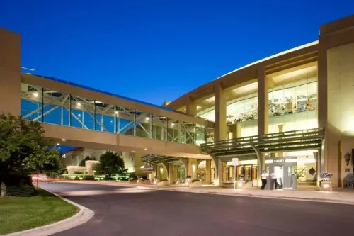 ดีทรอยต์ แมริออท ทรอย