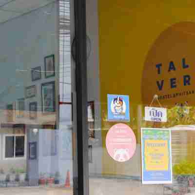 Talavera Hostel Hotel Exterior