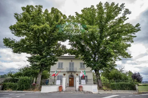 La Locanda di Adele - Il Giardinetto B&B Hotels in Borgo San Lorenzo