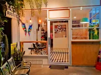 Stay in Chiangrai Hotels near Green Building