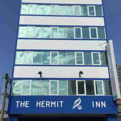 The Hermit Inn Hotel Exterior