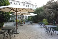 Hotel Belle Arti Hotels near Ca' Rezzonico