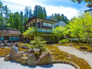 總持院