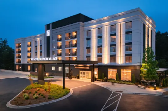 AC Hotel Asheville Biltmore Village Отели рядом с достопримечательностью «Оверлук Виллидж»