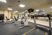 Monte Carlo Inn & Suites Downtown Markham - Gym