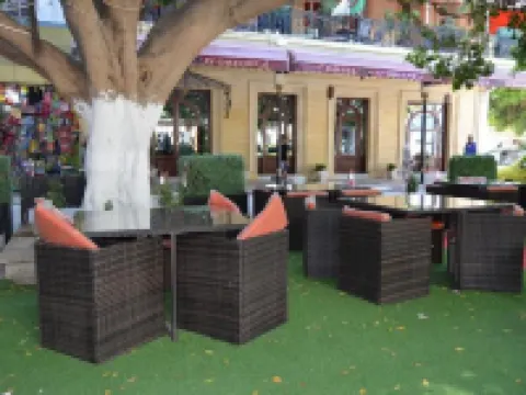 Hôtel d'Orient アンナバのホテル