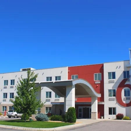 Motel 6 Mankato, MN