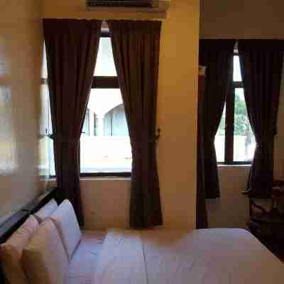 Ferringhi Heritage Budget Hotel Rooms