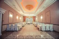 Kristall Palas Hotel