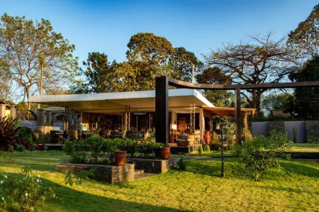 Kinga Homes Boutique Hotel Отели в г. Моши