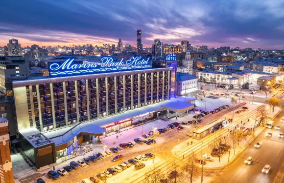 馬林斯公園酒店