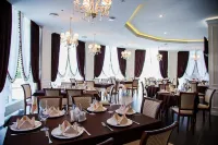 Grand Hotel Hotels in Staryy Oskol
