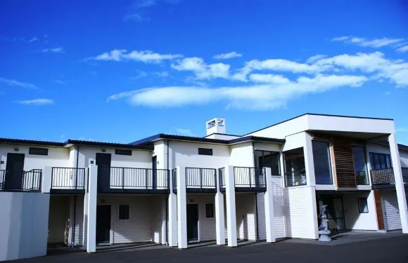 高山景觀汽車旅館