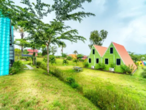 Dreamland Beach Holiday Hotels in Kudat
