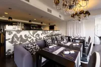 Viktoriya Hotel Hotels in Vyborgsky District