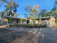 Barossa Country Cottages - 4-Star
