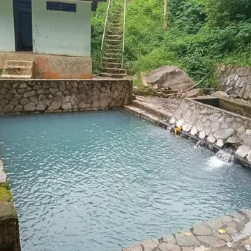 Liahz Lodge