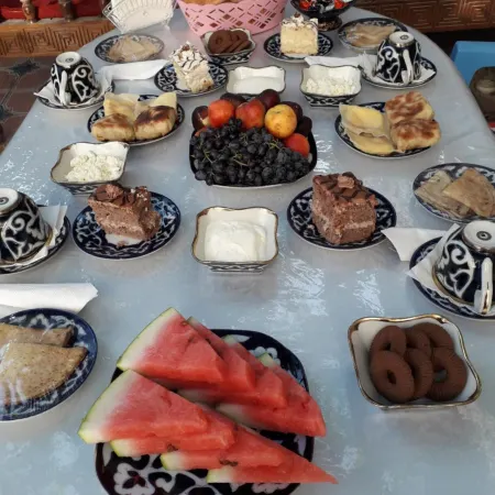 Parivash Guest House