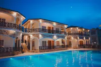 Dip Holidays - Pool