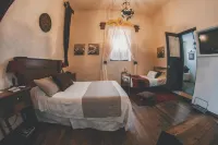 Roka Plaza Hotel Boutique