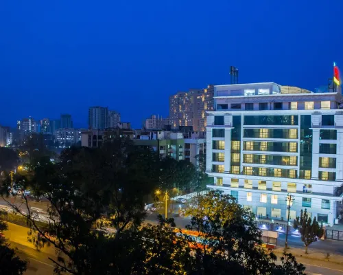 The Byke Suraj Plaza Pure Veg, Thane Hotel di Thane