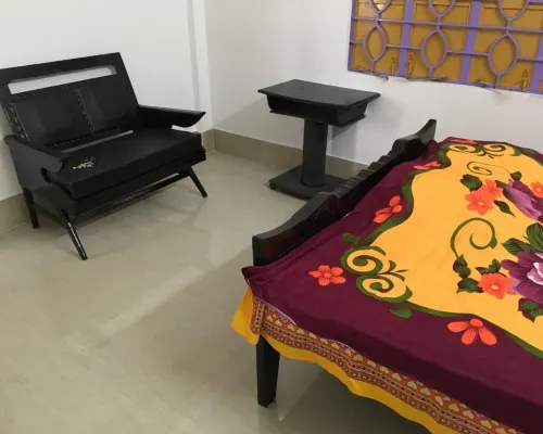 S Das Homestay فنادق في أغارتالا